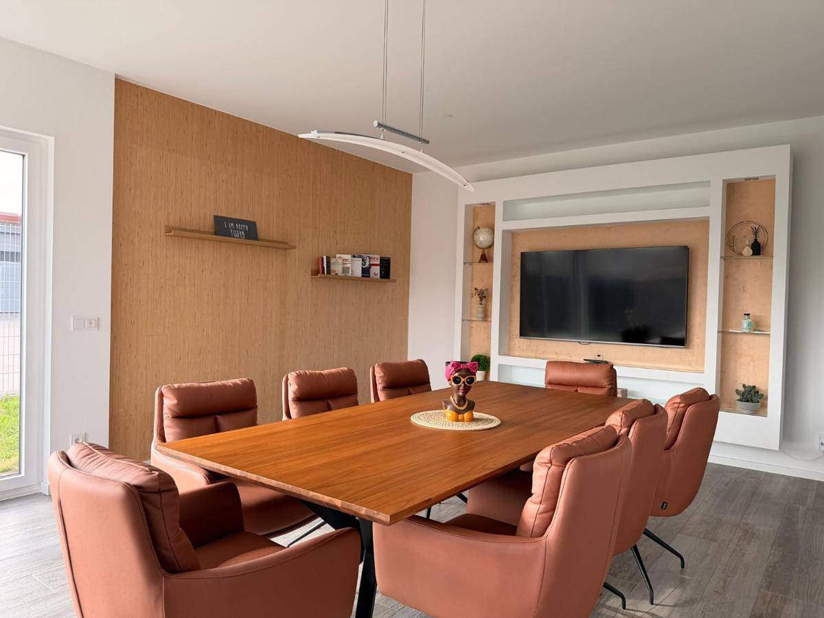 Luxus - 240m2-Sauna-Kamin-4 Schlafzimmer-2 Bäder in Igling, Romantische Straße