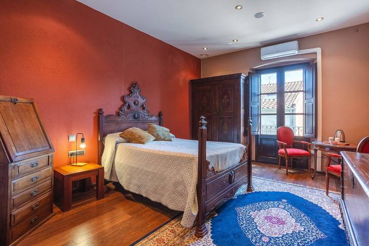 Zimmer 'Ca N'arago 3' mit Gemeinschaftspool, WLAN und Klimaanlage in Santa Coloma de Farners, Girona Provinz