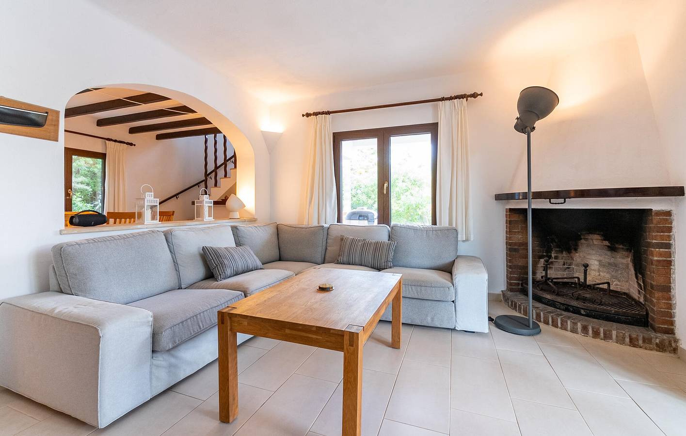 Rückzugsort mit Meerblick, Terrasse, Pool und Grill - 2 km zum Strand von Cala Mitjana in Cala d'Or, Santanyí