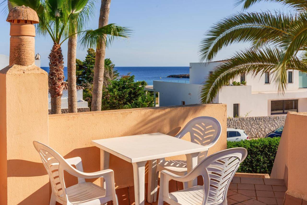 Appartement entier, Es Peix Blau - Apartamento reluciente con piscina in Son Xoriguer, Ciutadella
