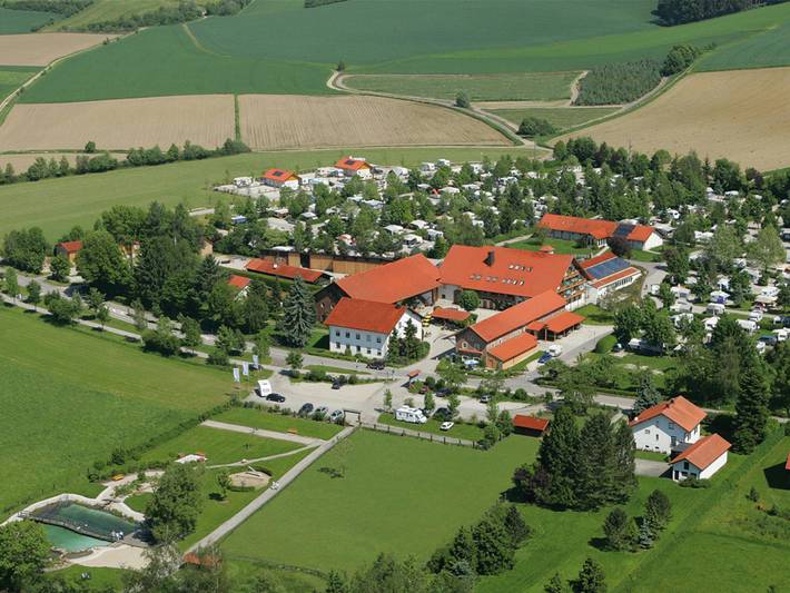 Arterhof - "Der Kur-Gutshof" - "Seitenstüberl" with balcony (1. Stock) in Bad Birnbach, Bayerische Golf und Thermenland