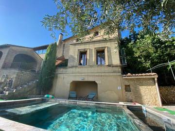 Cottage pour 6 personnes, avec vue ainsi que piscine et jardin à Saint-Maximin (Nimes)