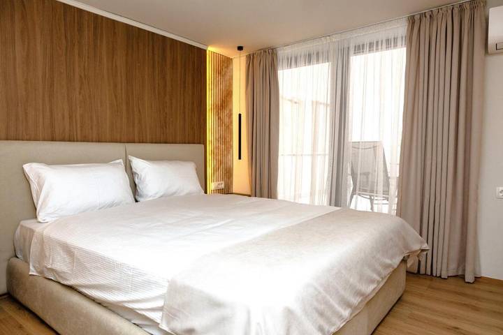 Appart’hôtel pour 2 personnes, avec balcon