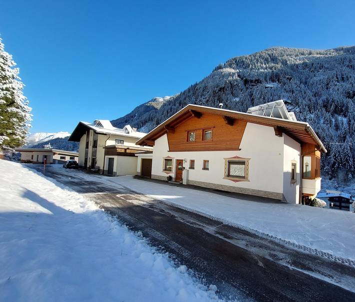 Ganze Ferienwohnung, Wohnung 4-6 Pers./2 Schlafräume/Du, Wc in Kappl, Verwall