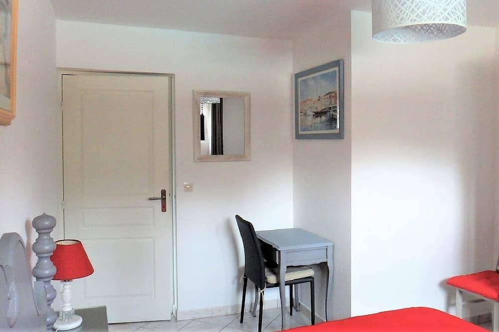 Thébaïde - Puget Sur Argens in Puget-sur-Argens, Draguignan region