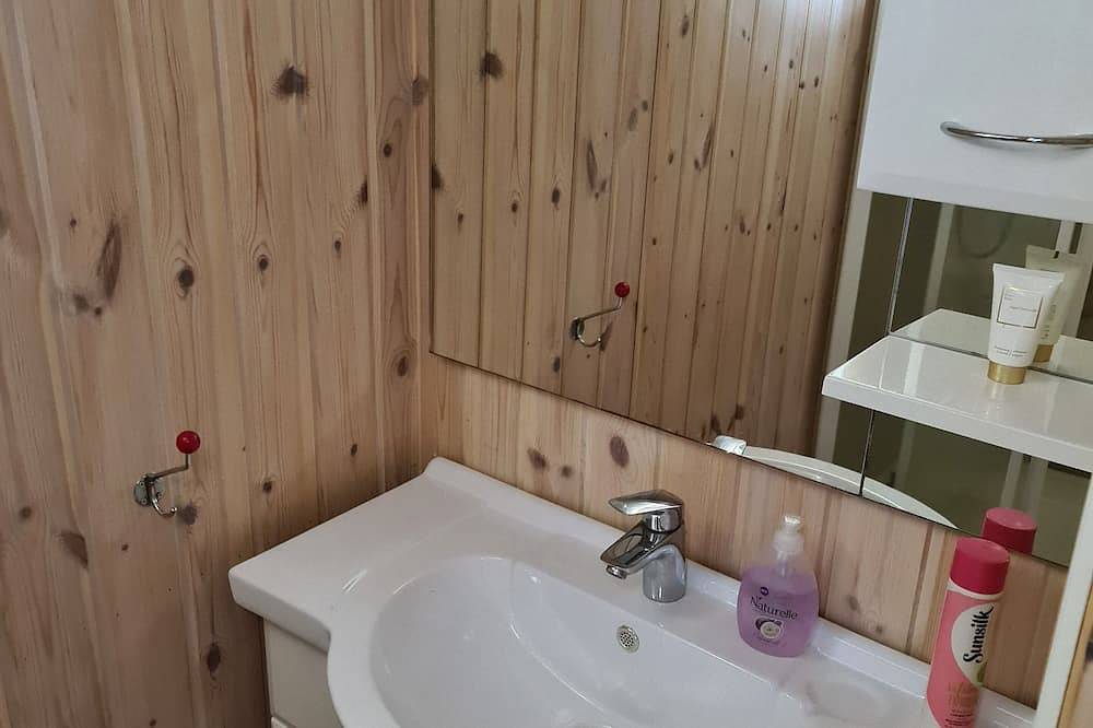 Sjarmerende Stabbur i Hjertet av Kragerø Skjærgård in Kragerø