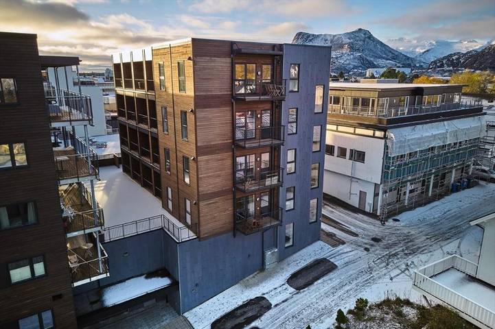 Gîte pour 2 personnes, avec terrasse, animaux acceptés dans Svolvær - 2