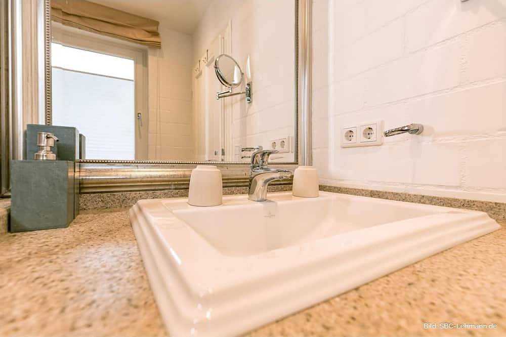 Strandhaus \"Austern\" in Ostseebad Prerow, Born am Darß