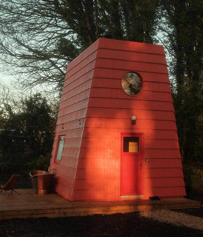 Chalet pour 2 personnes, avec sauna ainsi que vue et jardin