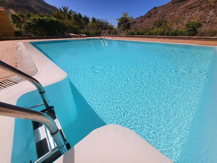 Apartamento de vacaciones para 2 personas, con terraza además de vistas y piscina - 1