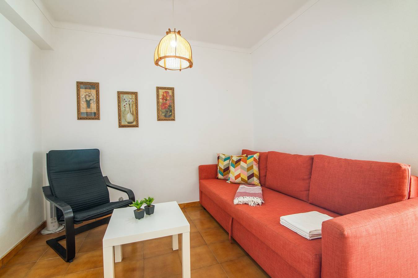 Appartamento intero, Appartamento 'Casa Modesta' con Balcone, Wi-Fi e Aria Condizionata in Quarteira, Distretto di Faro