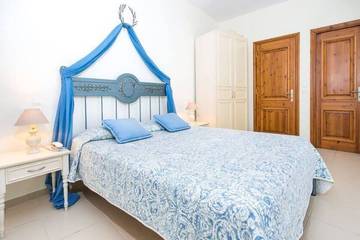 Villa for 4 People in Planos, Zakynthos, Photo 1