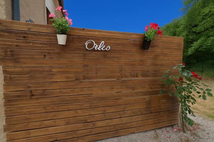 Gîte pour 2 personnes, avec piscine ainsi que jardin et vue à Saint-Vincent-Rive-d'Olt - 3