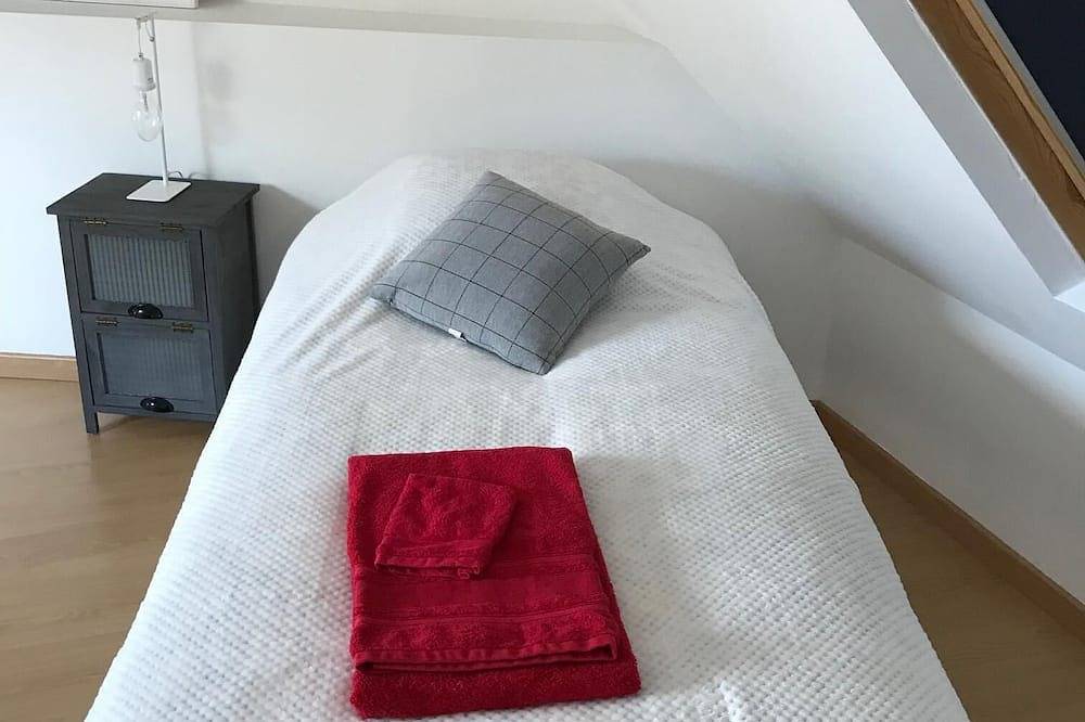 New - Maison de Chanteloup - 4 pers with swimming pool in Amboise, Tours region