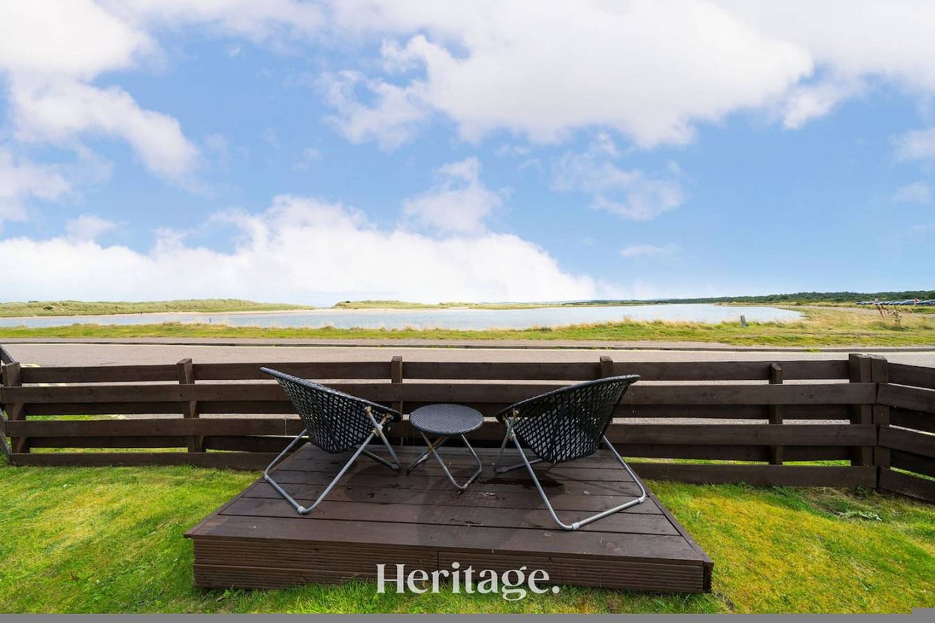 Beach Cottage, Pet & Child Friendly Stay in Moray in Lossiemouth, Moray
