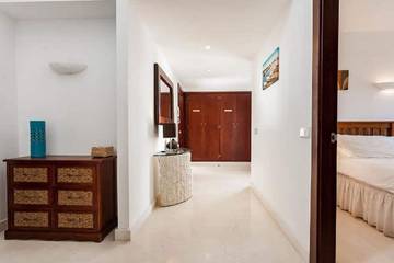 Villa for 8 People in Cala d'Or, Santanyí, Photo 1