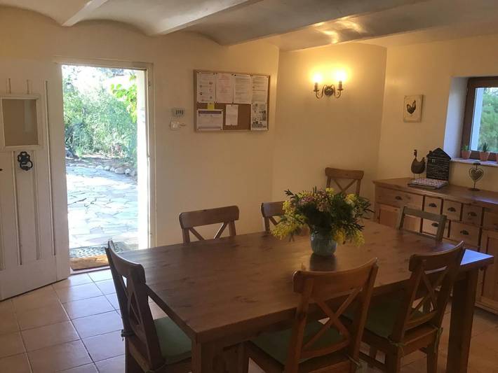 Gîte pour 4 personnes, avec piscine ainsi que terrasse et jardin à Millas - 2