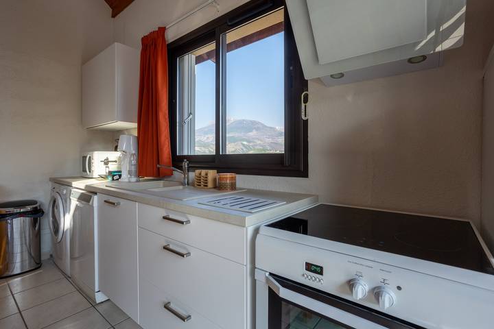 Gîte pour 6 personnes, avec terrasse dans Lac de Serre-Ponçon - 3