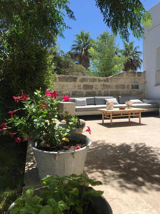 Casa vacanza per 5 persone, con panorama e giardino, con animali domestici in Torre Specchia Ruggeri
