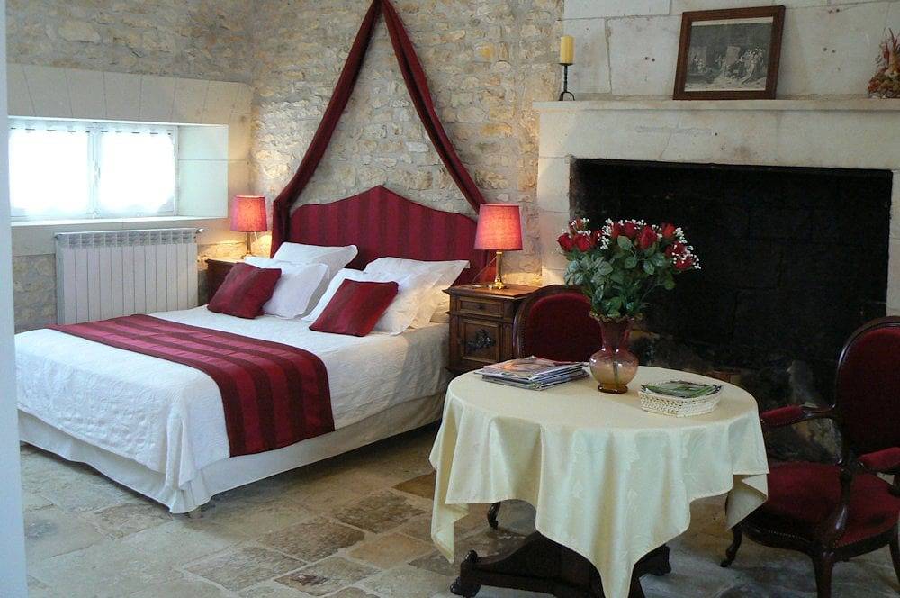 Manoir de Vilaines - Suite les Jardins in Varennes (Vienne), Vienne (France)