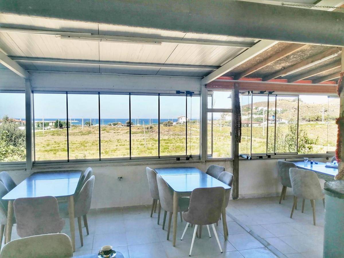 Liman cafe pansiyon in Imbros, North Aegean Islands