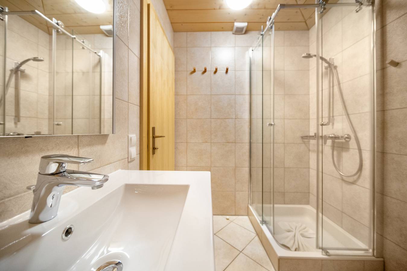 Ganze Wohnung, Ferienwohnung für 2 Personen mit Sauna in Sonnenkopf, Dalaas