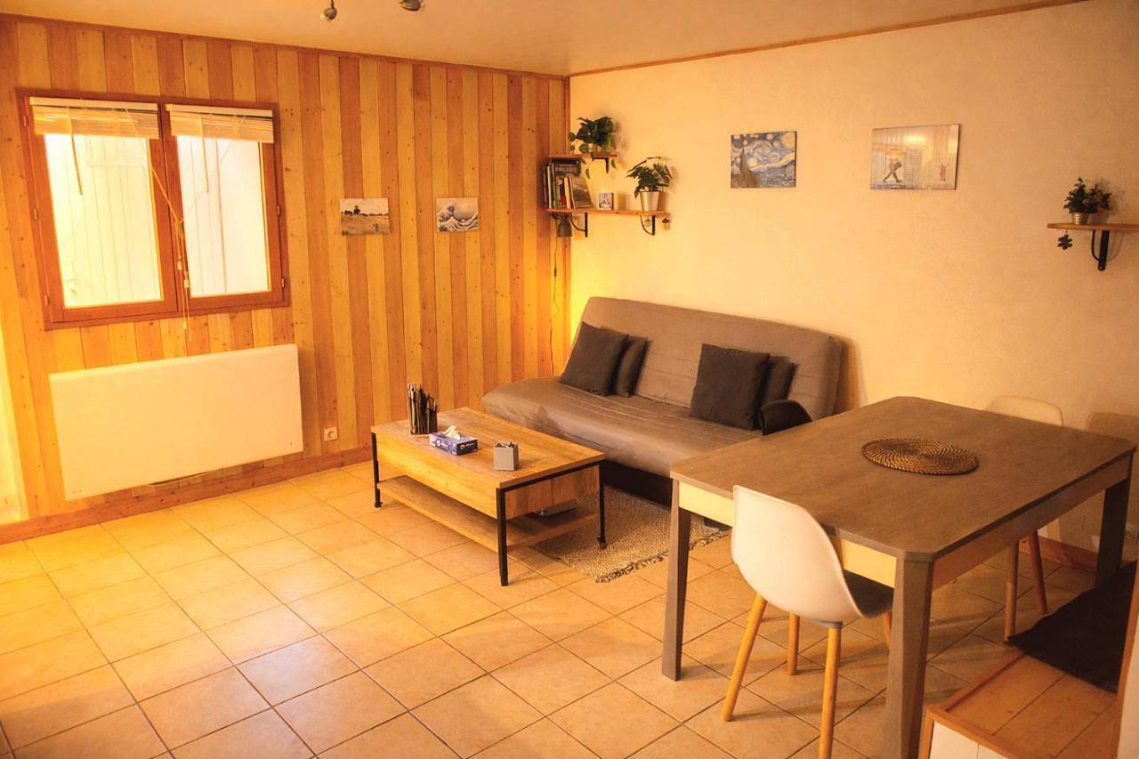 Appartement entier, Appart hôtel original facile d'accès in Chapareillan, Isère