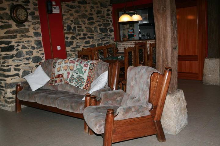 Casa rural para 38 personas, con Terraza además de Jardín y Vistas en Las Encartaciones - 3