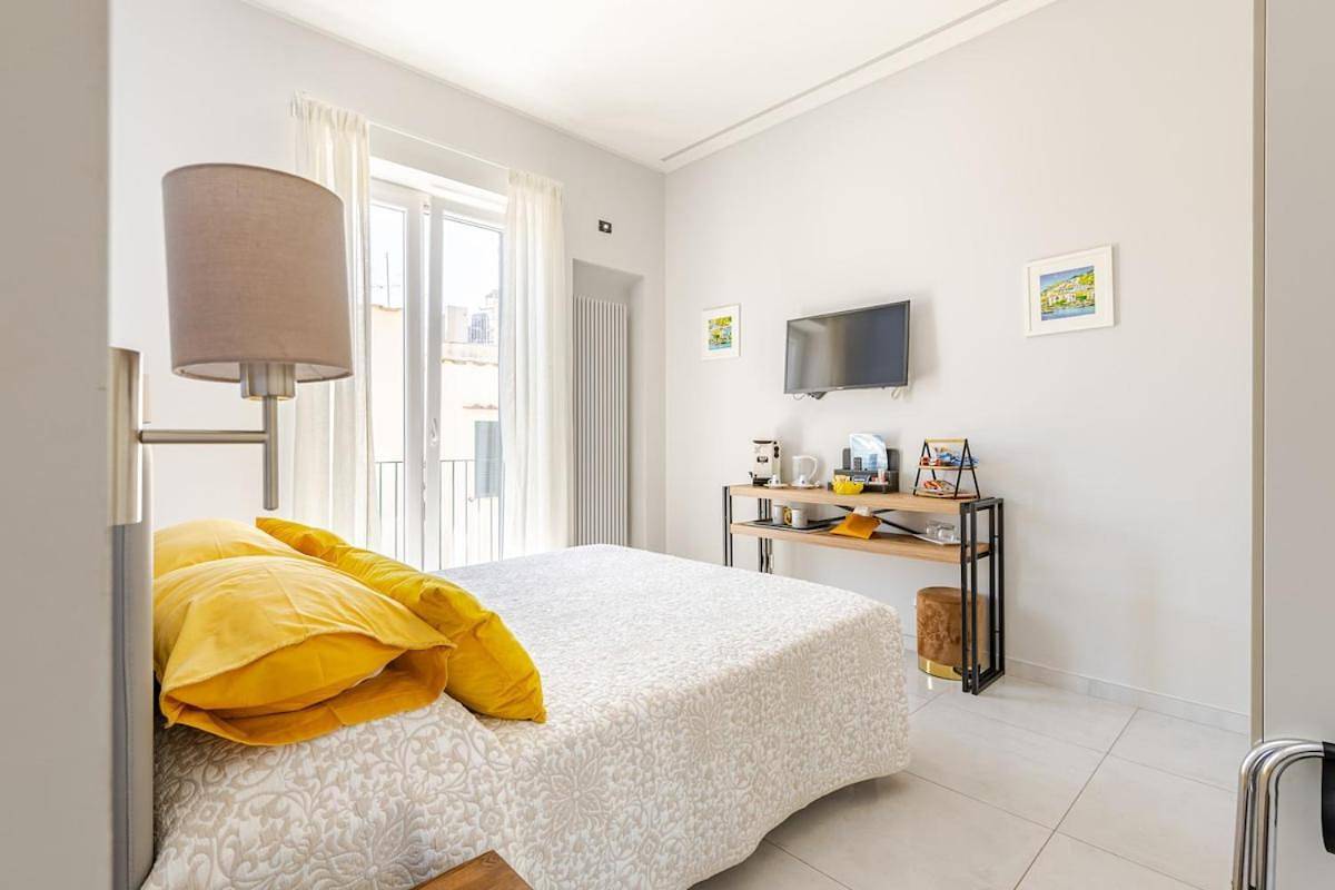 Superior Double Room in Ischia Porto, Ischia Città