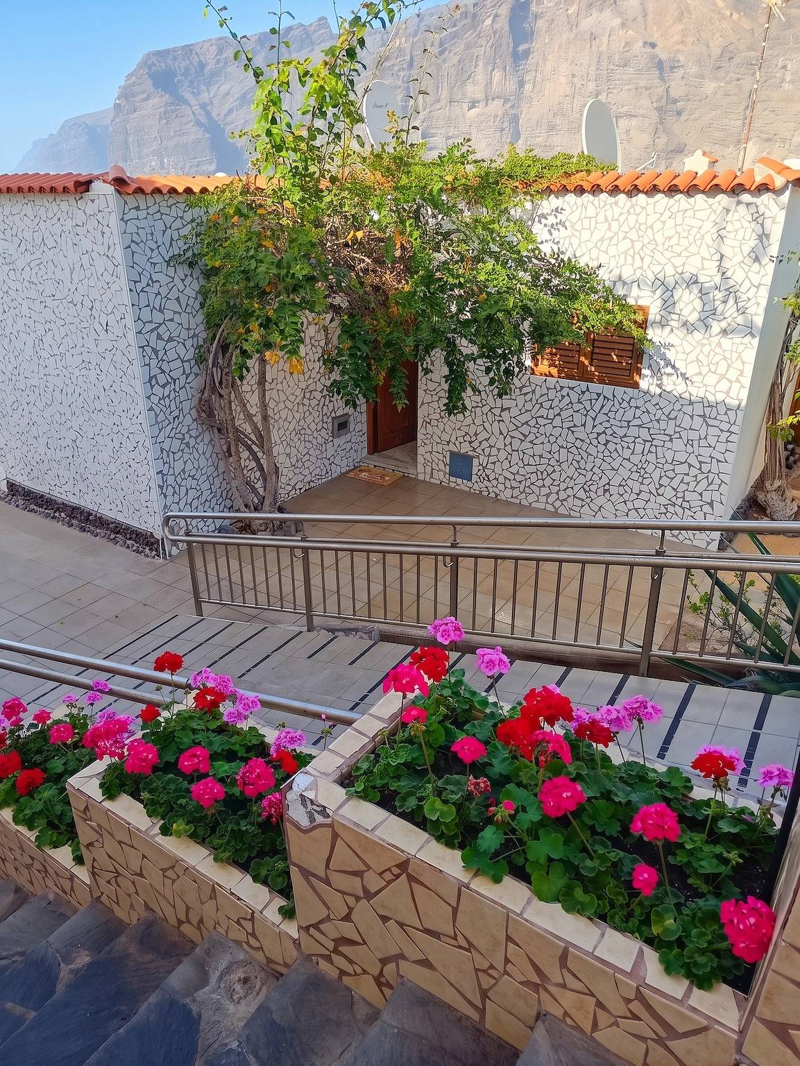 Bungalow confortable à Santiago del Teide - 60 m² avec balcon in Playa de los Guíos, Santiago del Teide