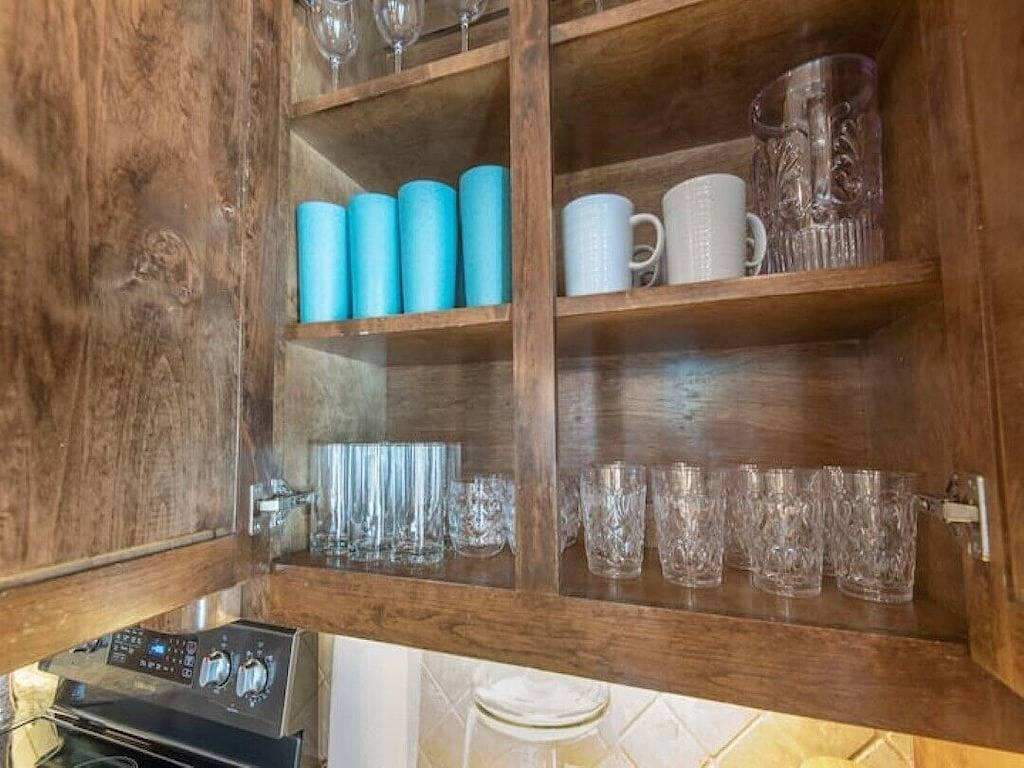 The First Place- Gorgeous 3/2 walk to Square/Twu in Denton, Denton County