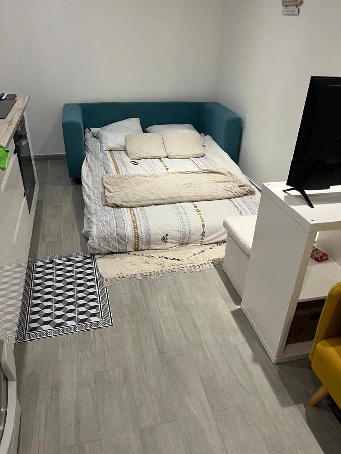 Gîte pour 3 personnes, avec terrasse à Élancourt - 2