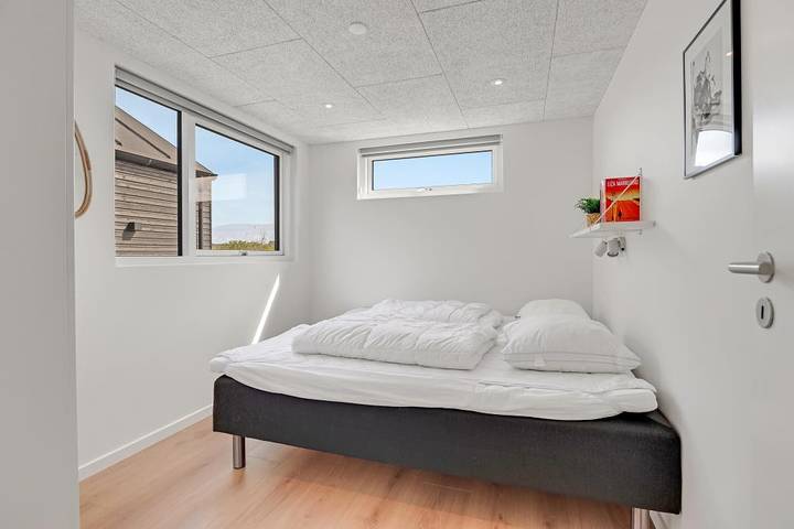 Exklusives Neubau-Poolhaus mit Außen-Whirlpool in Søndervig, Holmsland Klit