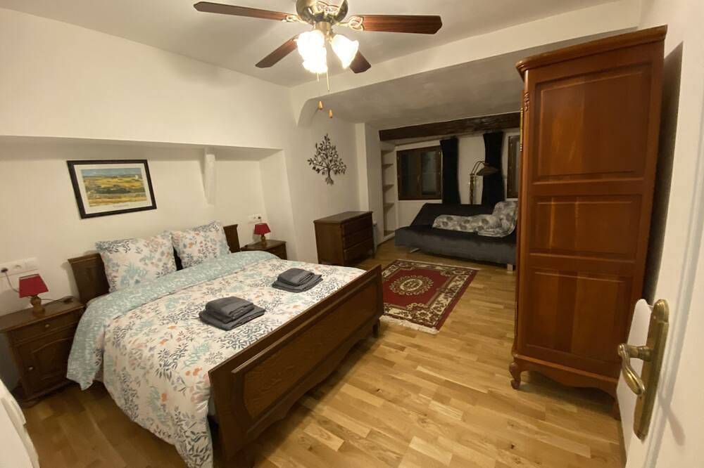 Cosy house with full amenities close to place de la republique in Limoux, Limoux region