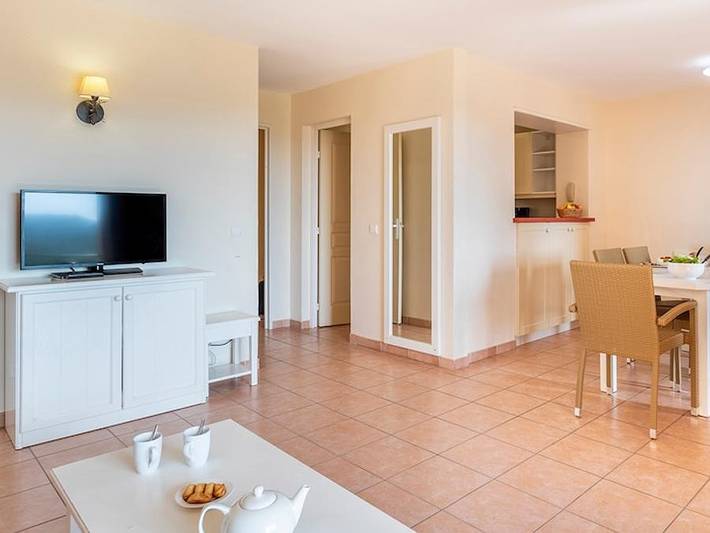 Location de vacances pour 8 personnes, avec bassin pour enfant, animaux acceptés dans Golf de Pont Royal - 4