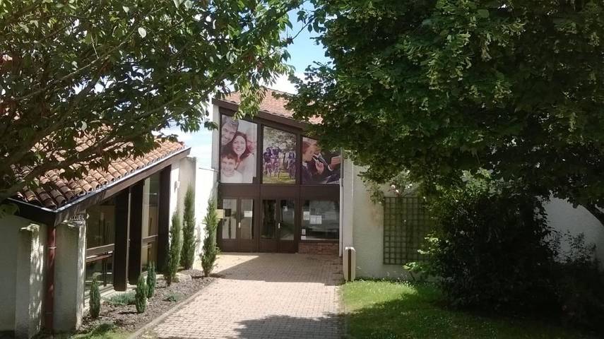 Hôtel pour 4 personnes, avec terrasse ainsi que jardin et piscine à Clisson - 3
