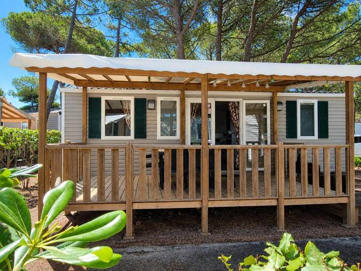 Camping pour 6 personnes, avec Terrasse ainsi que Piscine et Vue à Le Barcarès