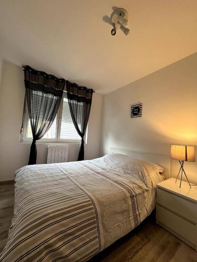 Appartement entier, Gîtes « la perle bleue » & « le coin cosy » in Orchies, Département Nord