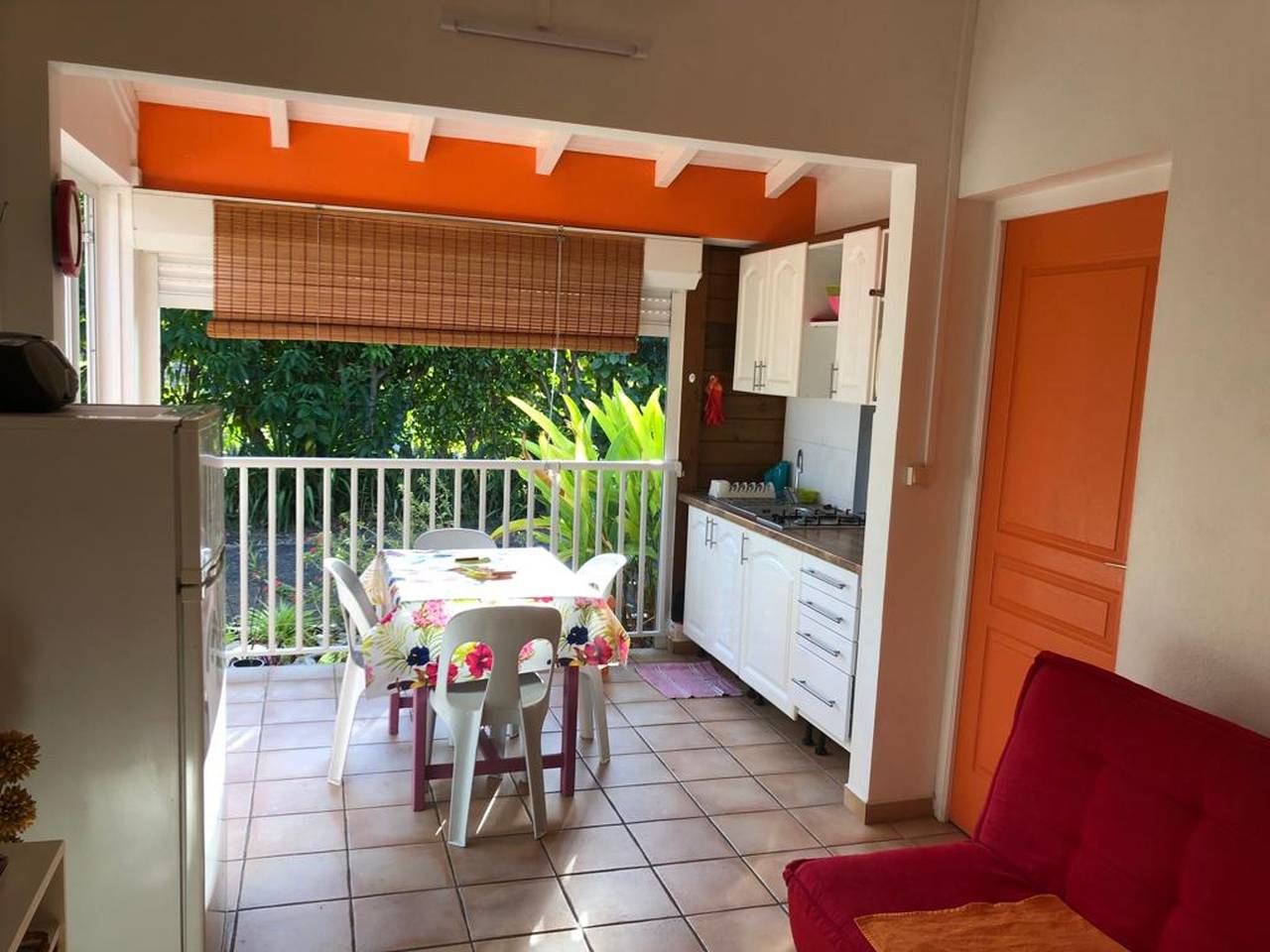 Apartamento entero, Apartamento acogedor con terraza y jardín en Sainte-Anne, 35 m² in Sainte-Anne, Guadalupe