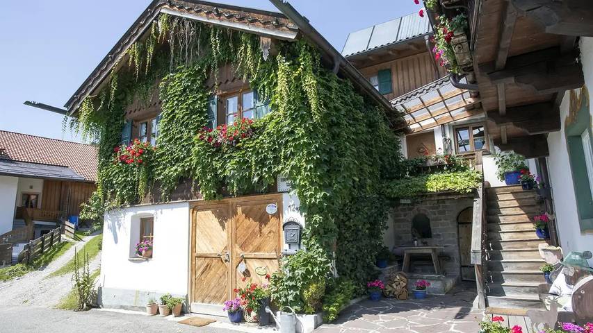 Ferienwohnung für 2 Personen, mit Terrasse in Wallgau