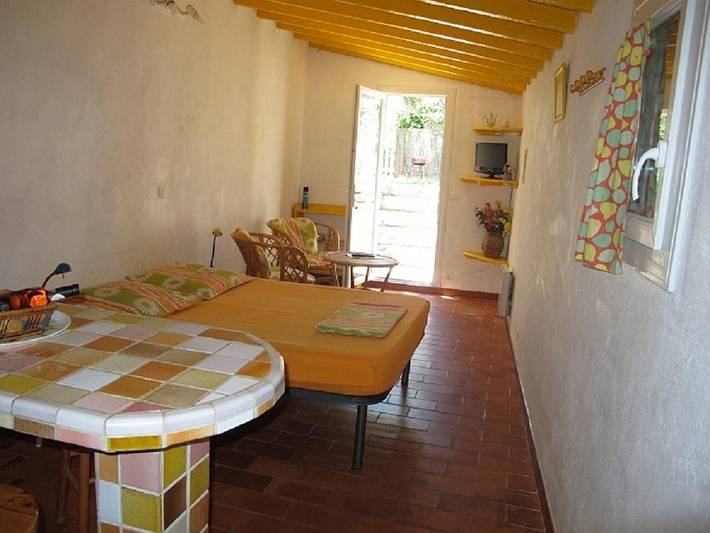 Hel studio-lejlighed, Studio Apartment 'Meublé' with Shared Pool, Private Garden and Wi-Fi in Lorgues, Draguignan regionen