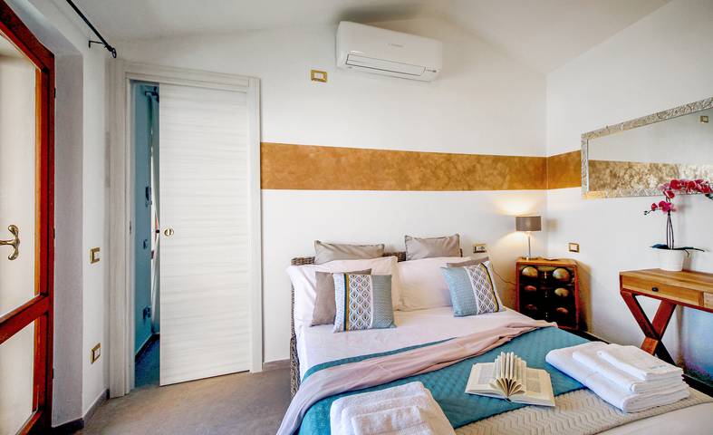 Ferienwohnung für 3 Personen, mit Terrasse und Ausblick auf La Maddalena - 4