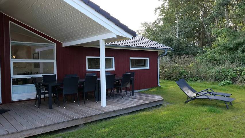 Ferienhaus für 11 Personen, mit Terrasse und Whirlpool sowie Sauna, mit Haustier in Großenbrode - 4