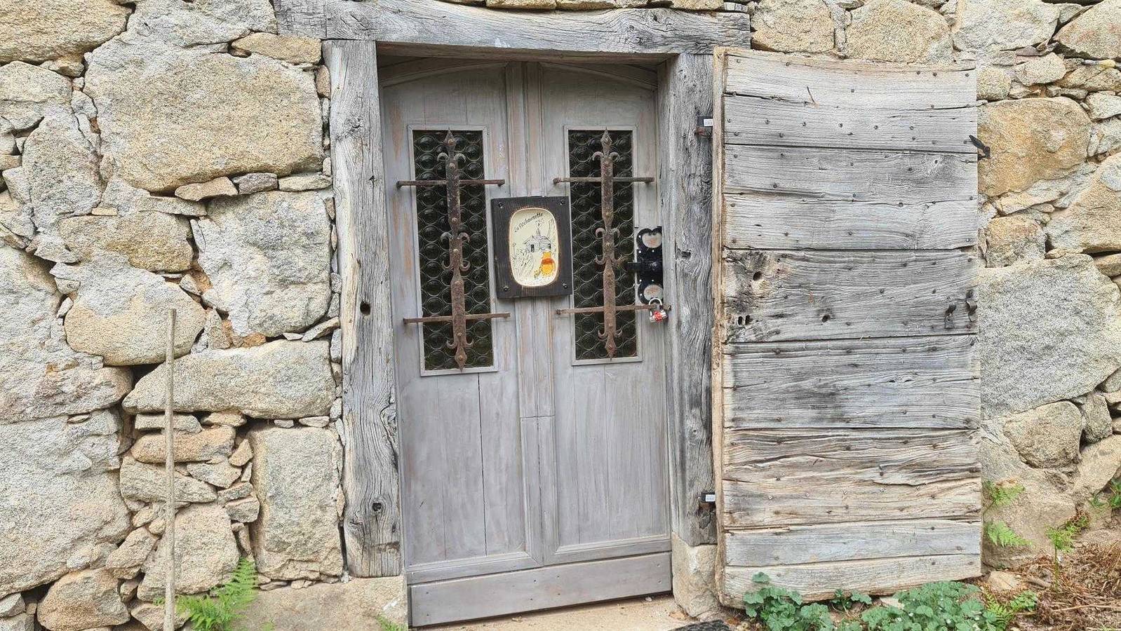 Casa de huéspedes para 2 personas con jardín in Ercé, Parque Natural Regional de los Pirineos de Ariège