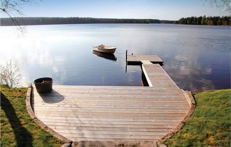 Ferienhaus für 4 Personen, mit Terrasse und Sauna sowie Garten in Smaland - 2