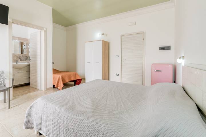 Habitación 'Blu Dea - 2' con terraza compartida, Wi-Fi y aire acondicionado in Porto Cesareo, Golfo de Tarento