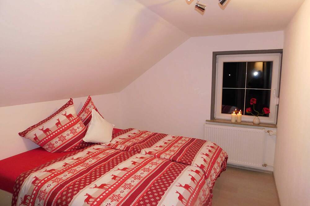 Ganze Wohnung, Appartement Hoheleye 1 - 4 Personen - Gästehaus Astenblick auch für kleine in Langewiese, Winterberg
