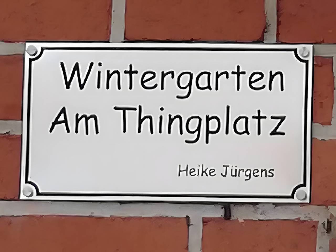 Ganze Wohnung, Apartment „Wintergarten Am Thingplatz“ mit Gemeinschaftsterrasse, Garten & Wlan in Rinteln, Landkreis Schaumburg