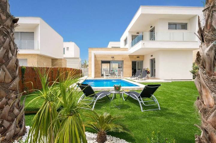 Villa pour 6 personnes, avec jardin à Orihuela