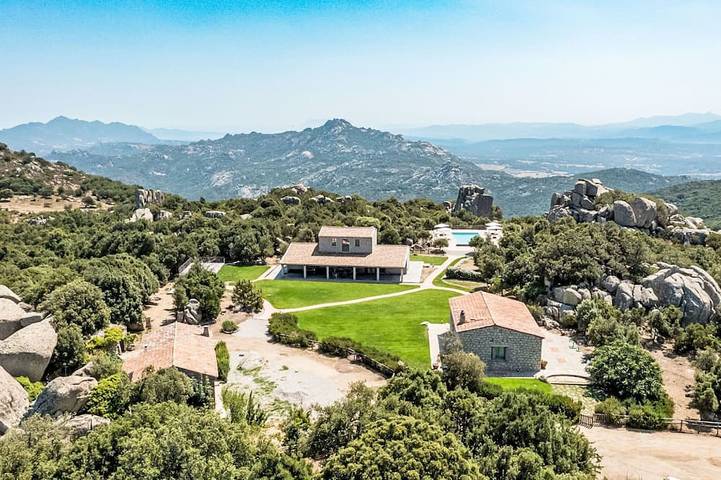 Ferienhaus für 10 Personen, mit Pool und Garten - 1